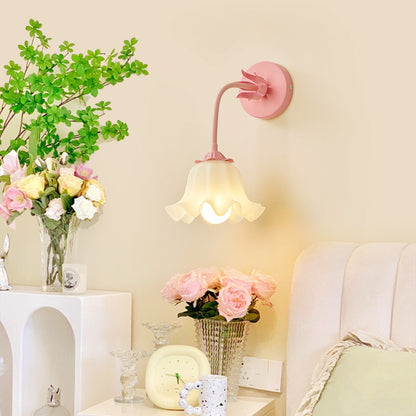Graceful Flower Wall Lamp