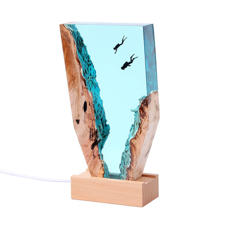 Cave Whale Diver Desktop Ornaments
