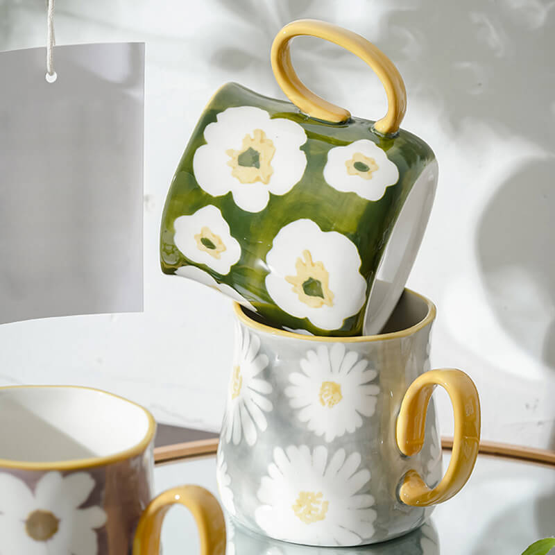 Daisy Print Ceramic Mug