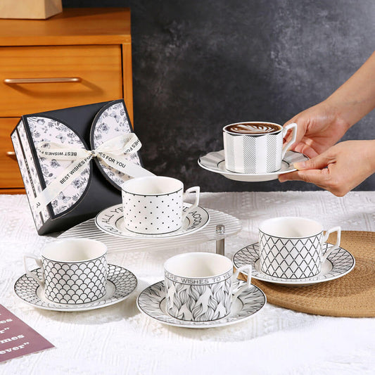 Fashion Coffee Cup And Saucer Set