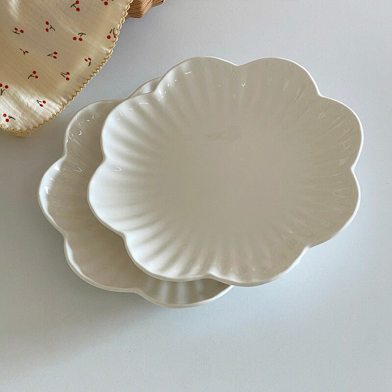 Flower Shaped Ceramic Dinner Plate