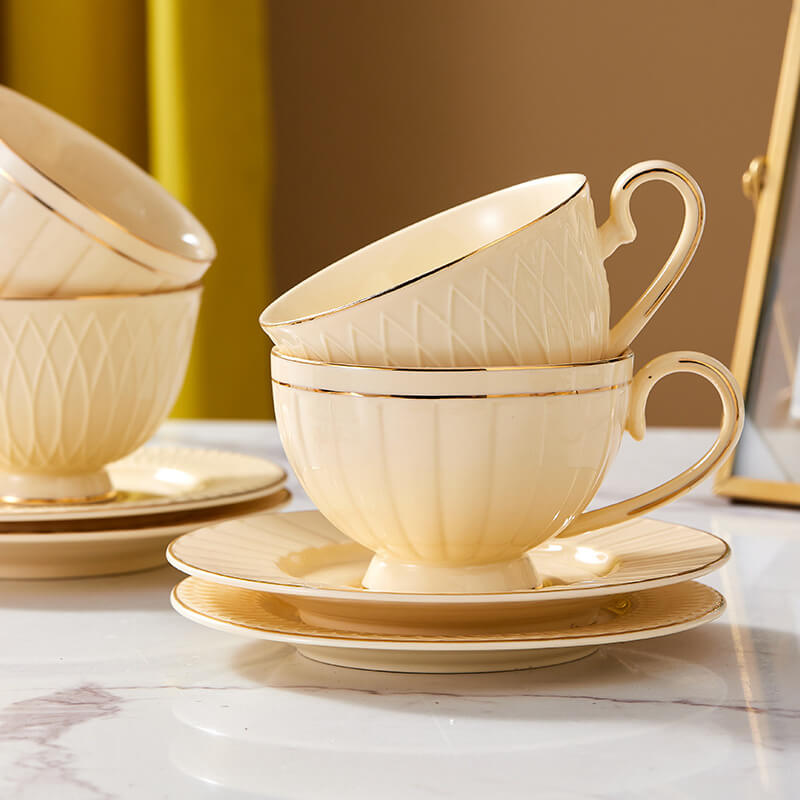 MOREUSHOP | Retro Ceramic Coffee Cup And Saucer Set – Moreushop®