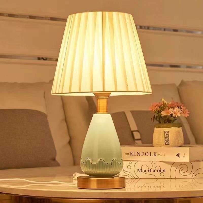 Retro Ceramic Table Lamp