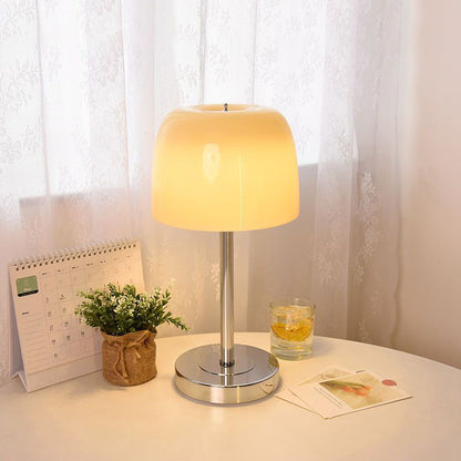 Simple Petal Table Lamp