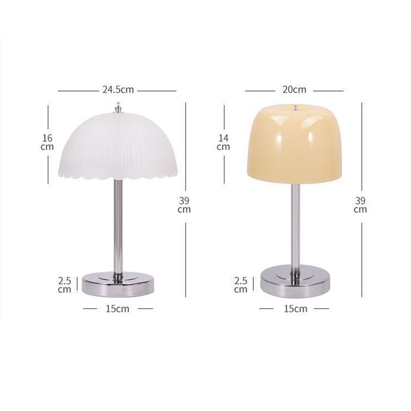 Simple Petal Table Lamp