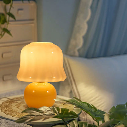 Vintage Creamy Yellow Mushroom Lamp