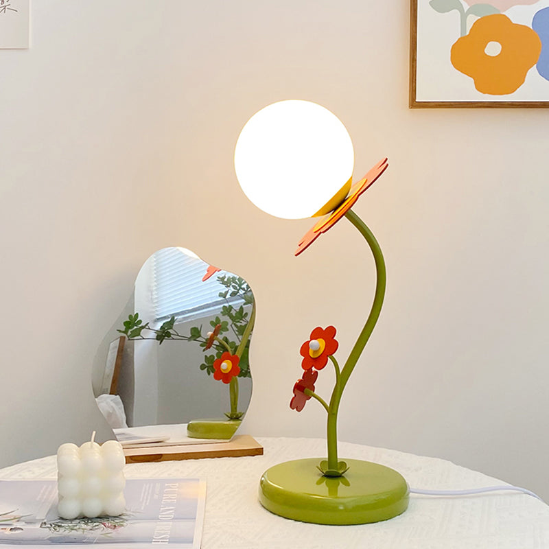 Small Red Flower Table Lamp
