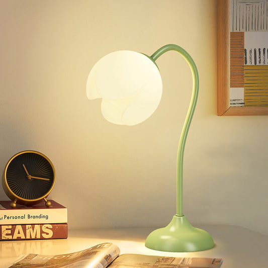 Tulip Shaped Table Lamp